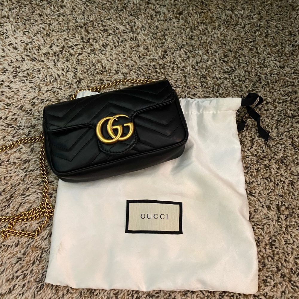 Gucci super mini marmont crossbody